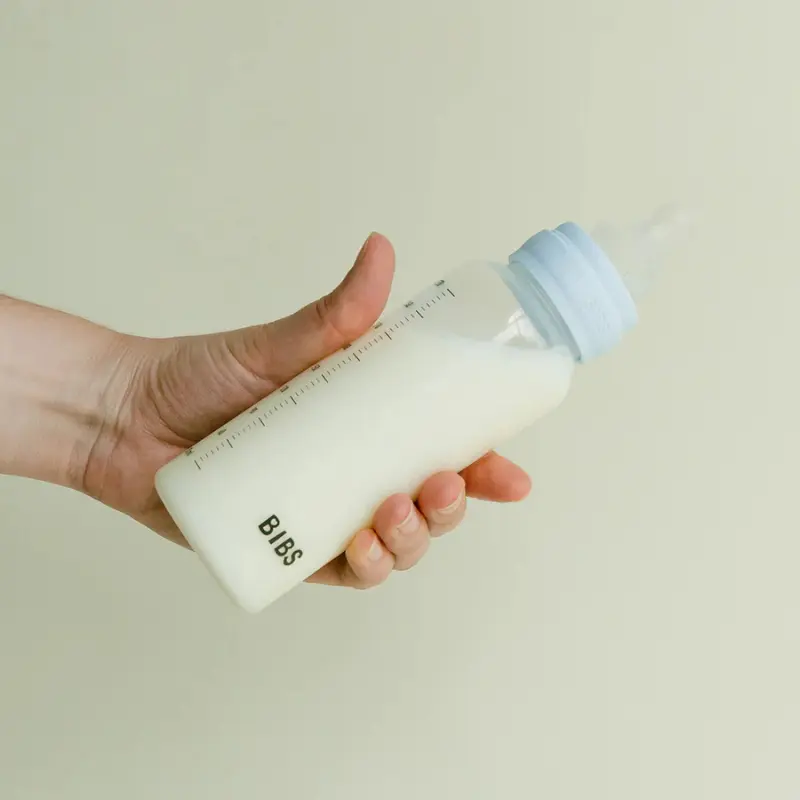 Biberon sans BPA 270ml avec tétine en silicone Ivory