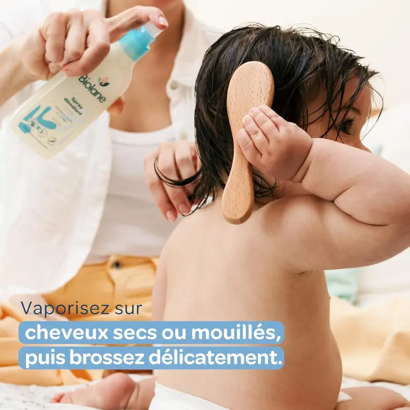 BIOLANE  Spray Démêlant Bébé 200ml Facilite le Coiffage sans Rinçage  98% Naturel