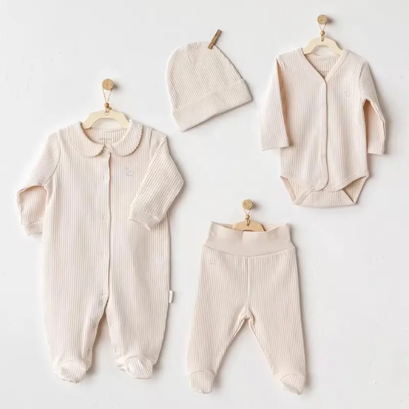 Coffret hôpital pour bébé 4 pièces Andywawa Bear Time AC25189