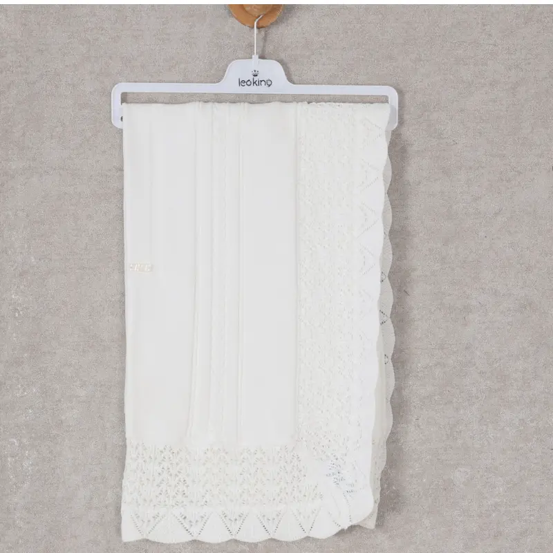 xx Couverture bébé garçon Leio King – Coton blanc 6387