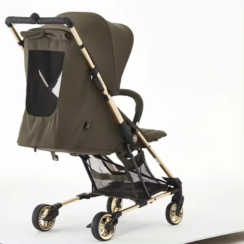 Poussette de voyage compacte pour tout-petits pour avion.
