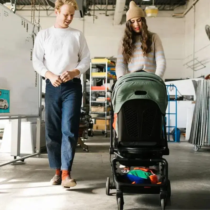 Poussette LARK Plus II ROTATION 360 Noir – QTUS