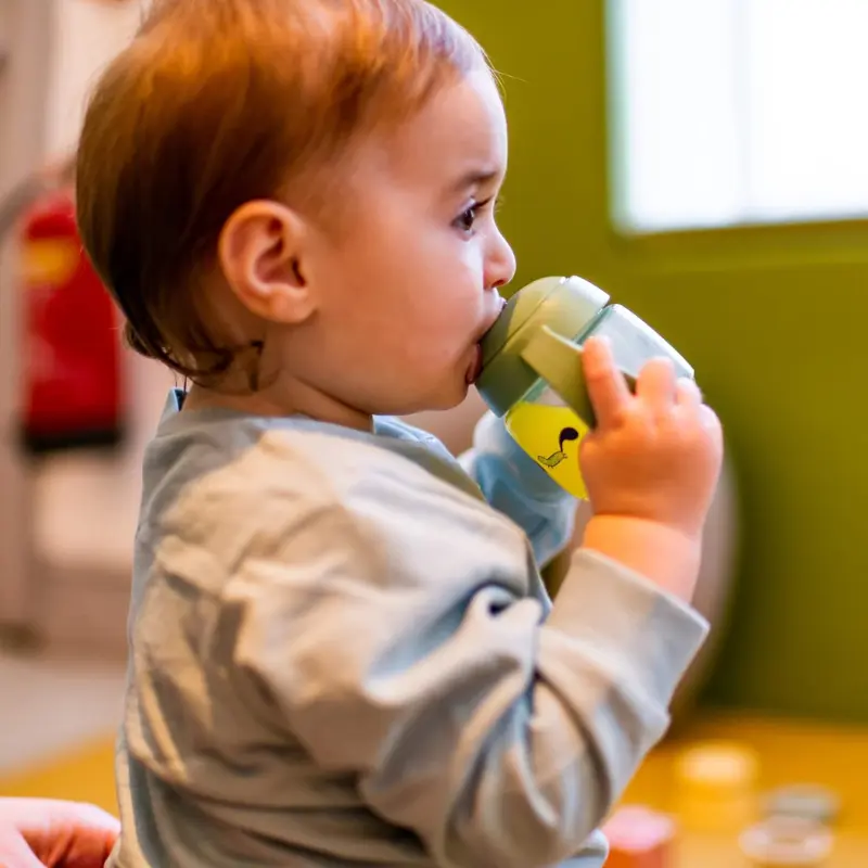 Tasse de Sevrage – 4m+ 190 ml – Vert -Tommee Tippee
