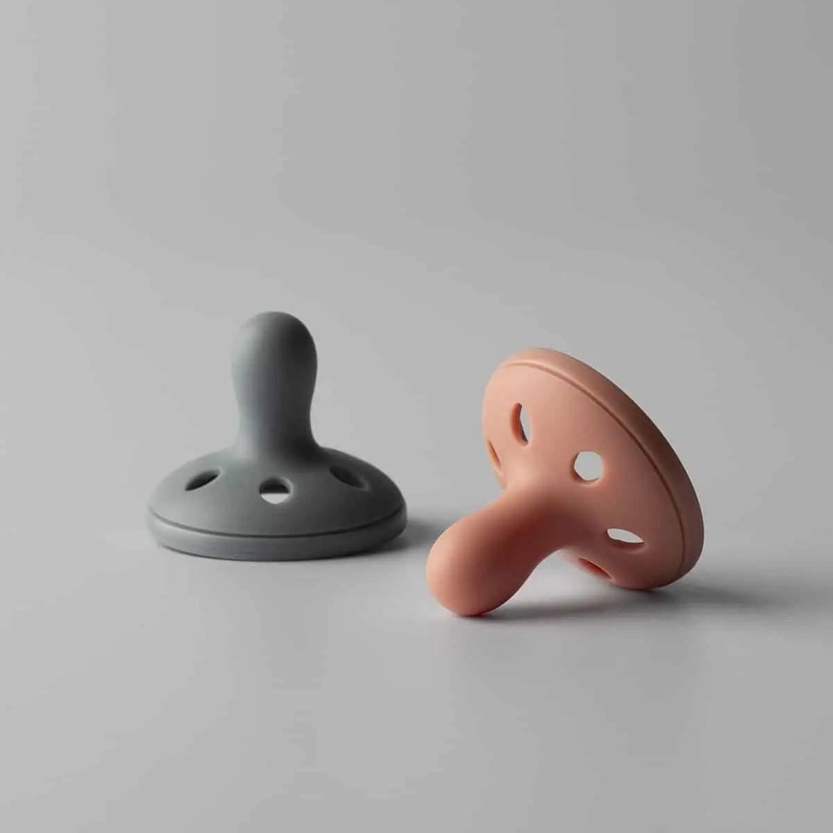 Tommee Tippee Lot de 2 Sucette Breastlike 6–18 mois