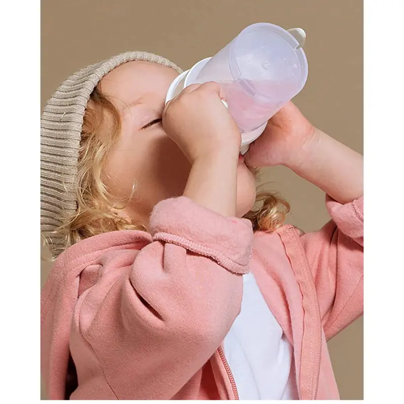 Twistshake Tasse d'entraînement 230ml 6M+ - Blanc Pastel