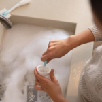 Goupillon NUK 2 en 1 souple avec éponge Pour biberons et tétines